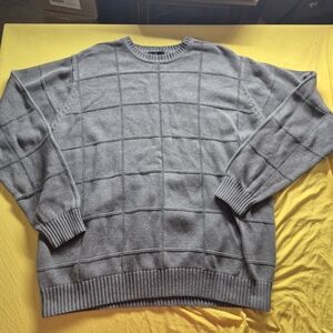 Men's Classic Crewneck Textured Gray Sweater